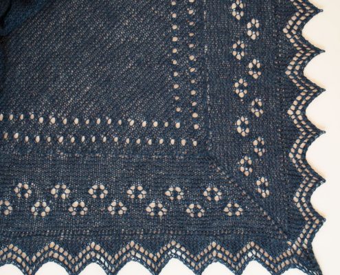 detail Edwina Hap shawl